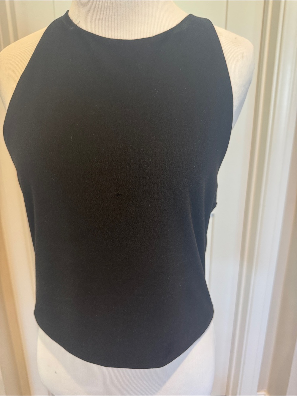 Alice + Olivia Black Sleeveless Halter Crop Top